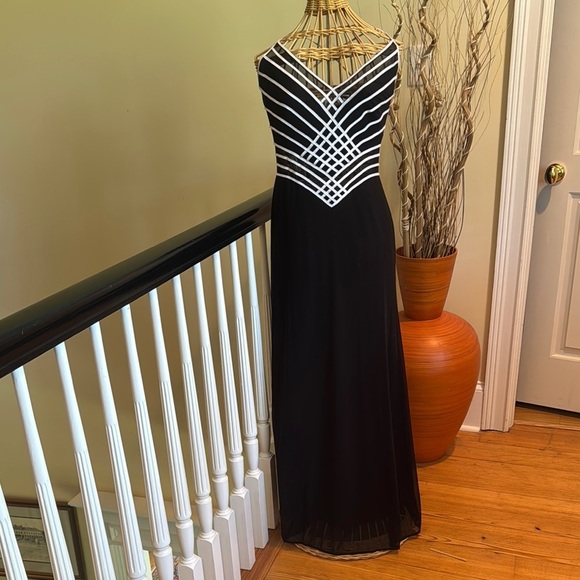 Tadashi black and white maxi dress vintage - Picture 1 of 11
